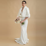 Faux fur bridal cape (ivory whisper) - Liberty in Love