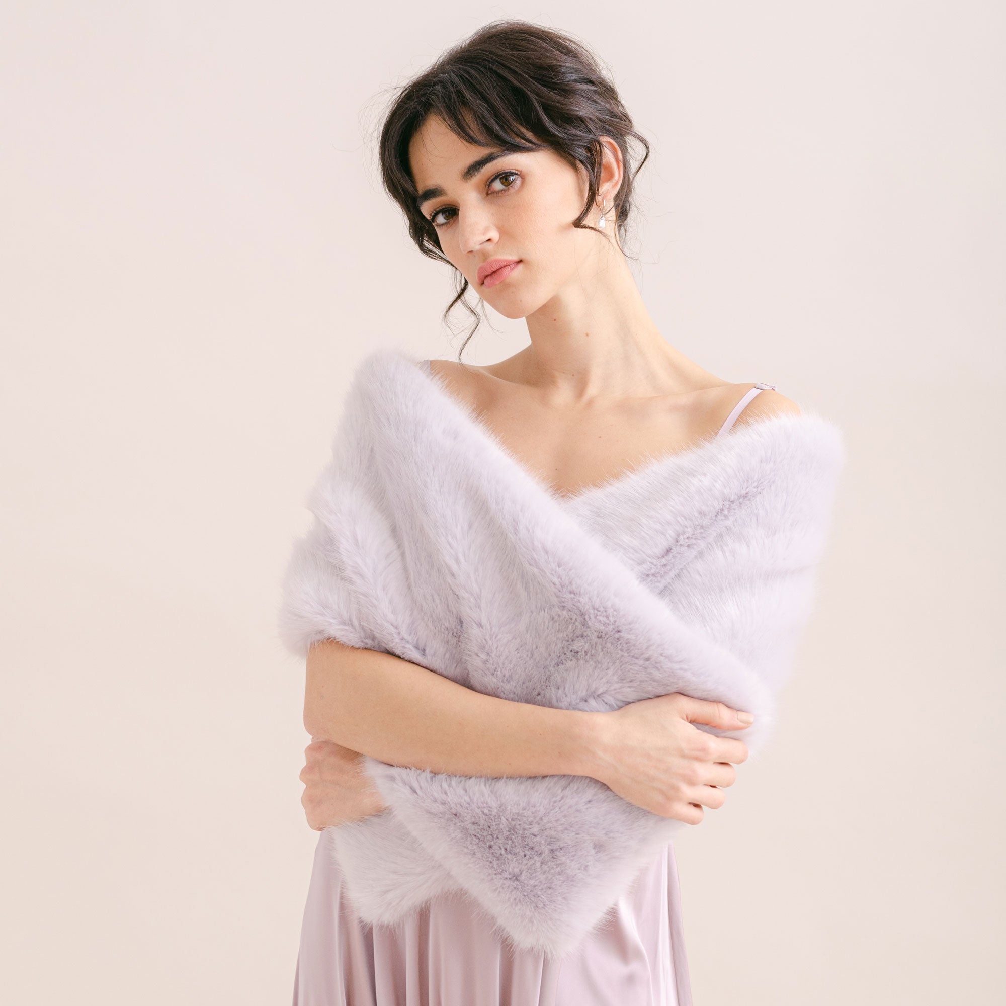 Lavender faux fur short bridal wrap | Aria – Liberty in Love