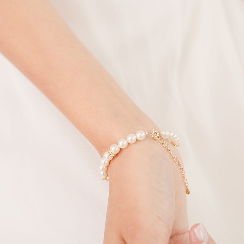 Crystal elegance pearl bracelet (gold) - Liberty in Love